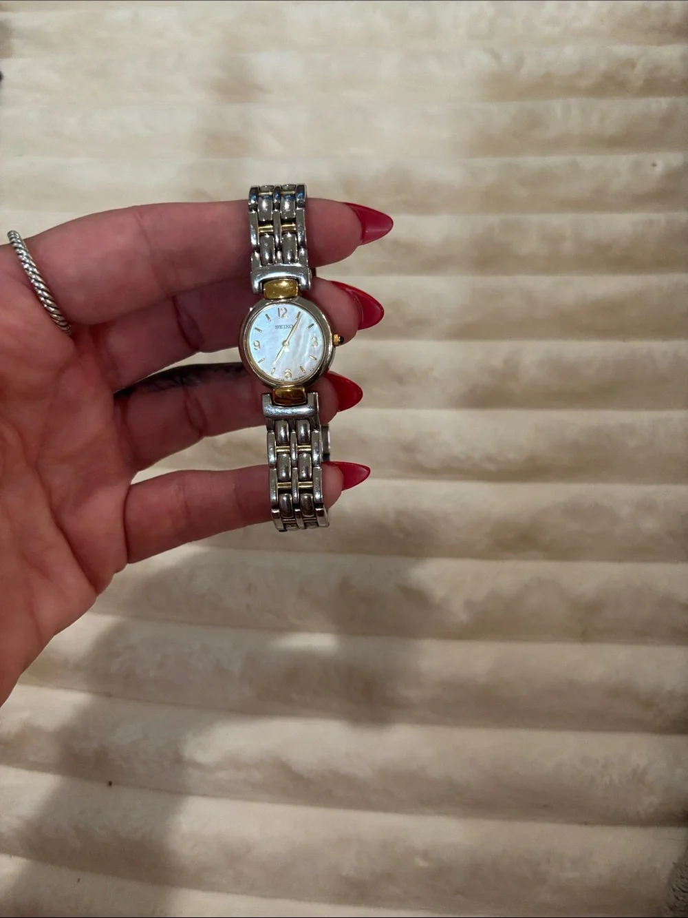 Seiko Vintage Women's Silver and Gold Accent Bracelet Watch